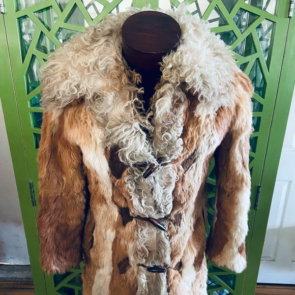 lady western of canada ‘40s/50s Rabbit Fur Trench Coat w/ Sheep Collar -AMAZING! - Picture 2 of 10